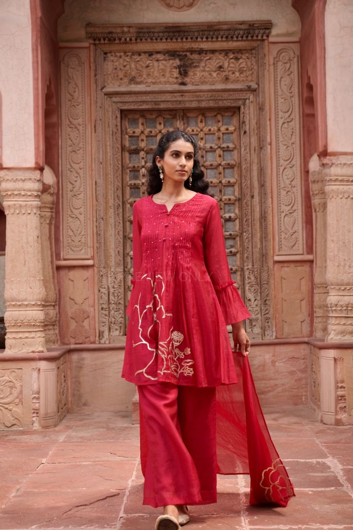 Gulnaar – Red Embroidered Co-ord Set with Dupatta