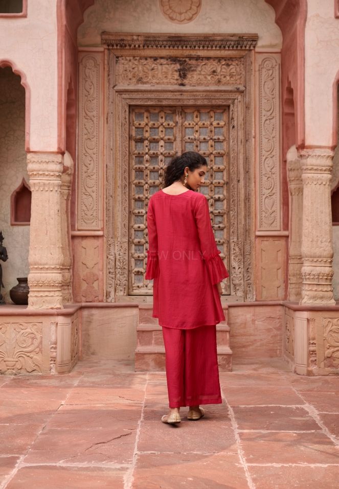 Gulnaar – Red Embroidered Co-ord Set with Dupatta