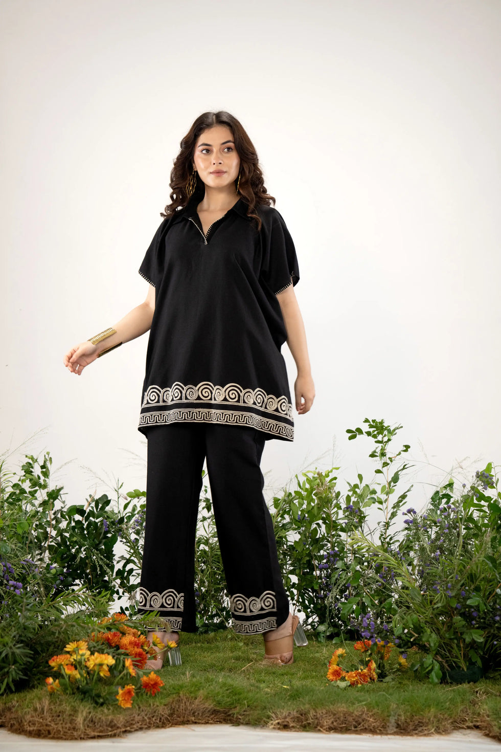 Noir Muse Embroidered Kaftan Co-ord Set