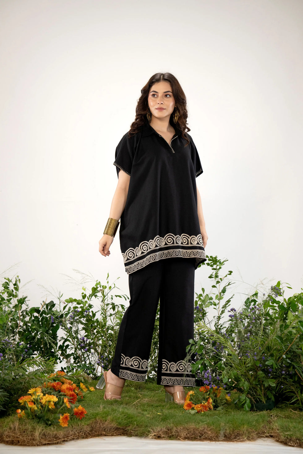 Noir Muse Embroidered Kaftan Co-ord Set
