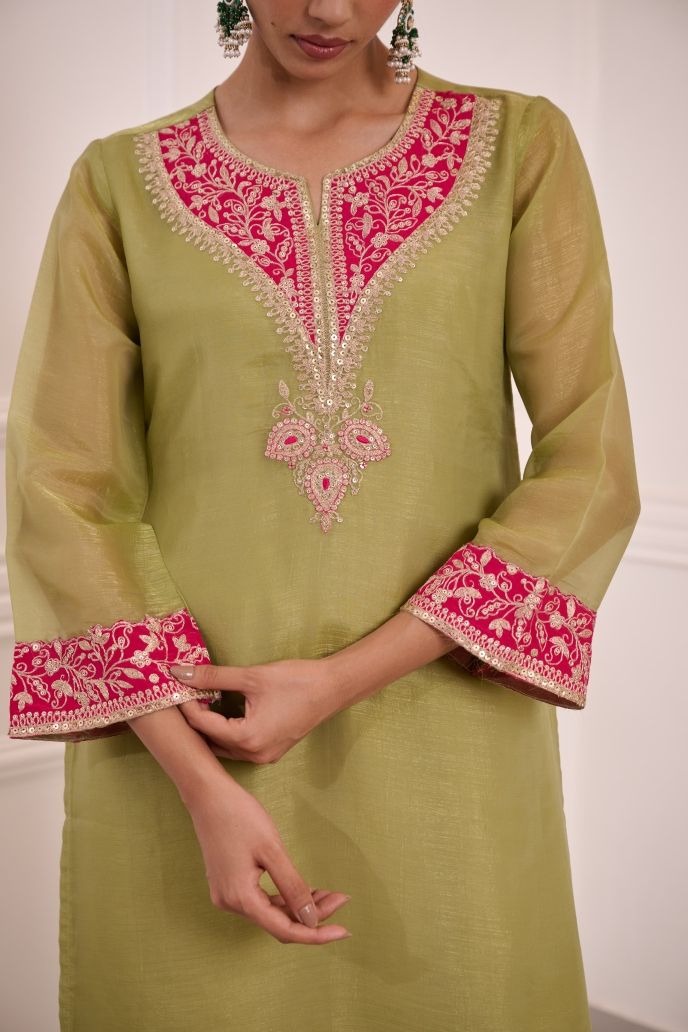 Olive Green Kurta Set with Contrast Pink Embroidery & Dupatta